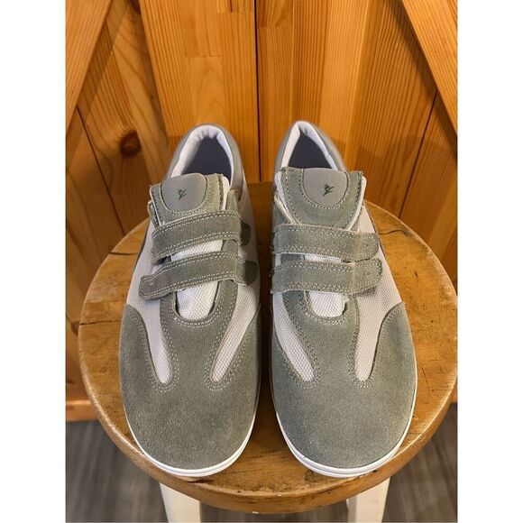 Grasshoppers Size 11WW Double Strap Suede  Mesh Gray Sneakers - Picture 2 of 9